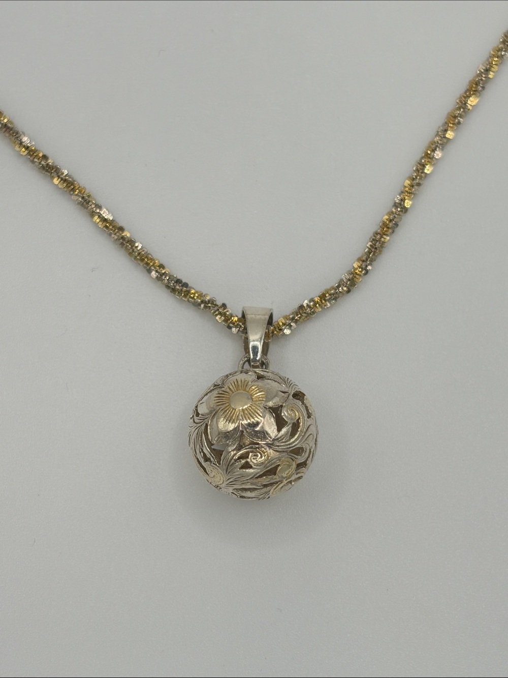 Sterling Silver 925 Two-Tone Floral Sphere Necklace - Silver & Gold